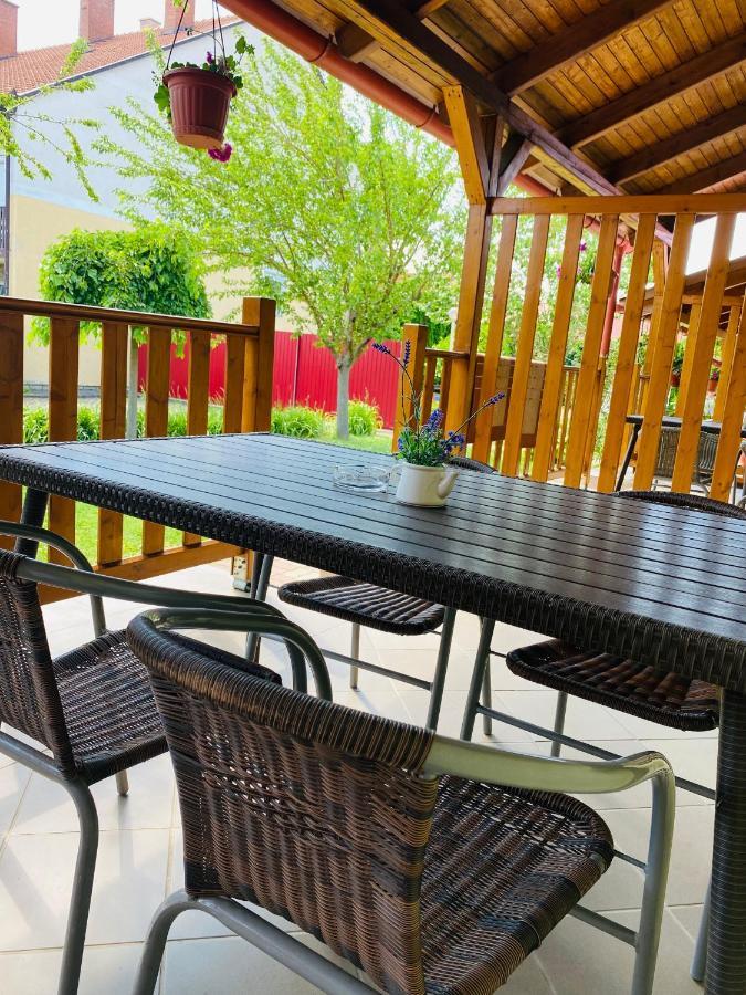 Zam-Zem Holiday Apartman Hajdúszoboszló Exteriör bild